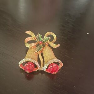Vintage Gold Tone Christmas Bells Brooch